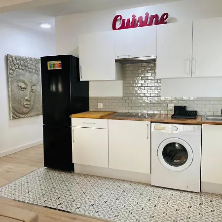 Apartment Carr *