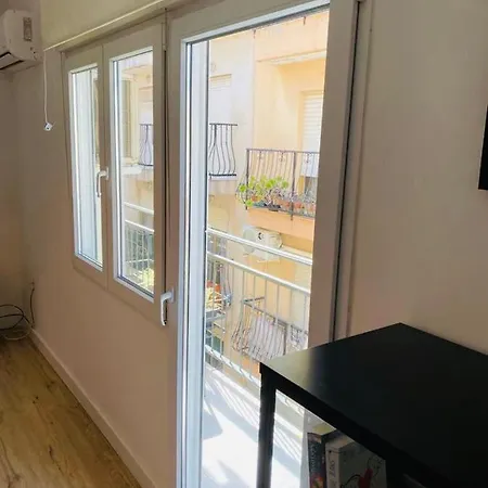 Carr Apartment